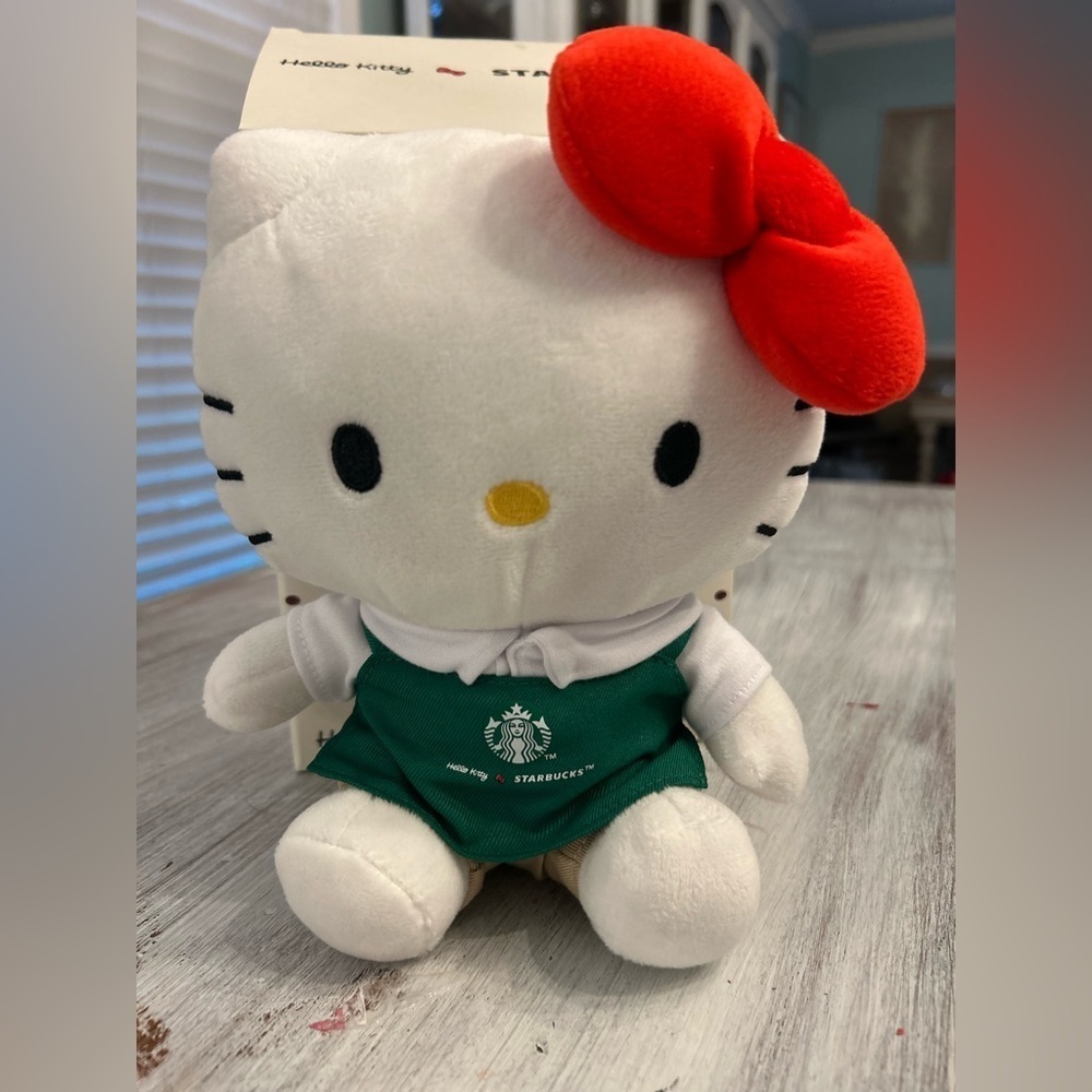 Viral Starbucks × Hello Kitty 2025 Holiday Barista Plush – Limited Edition NIB - Picture 2 of 6